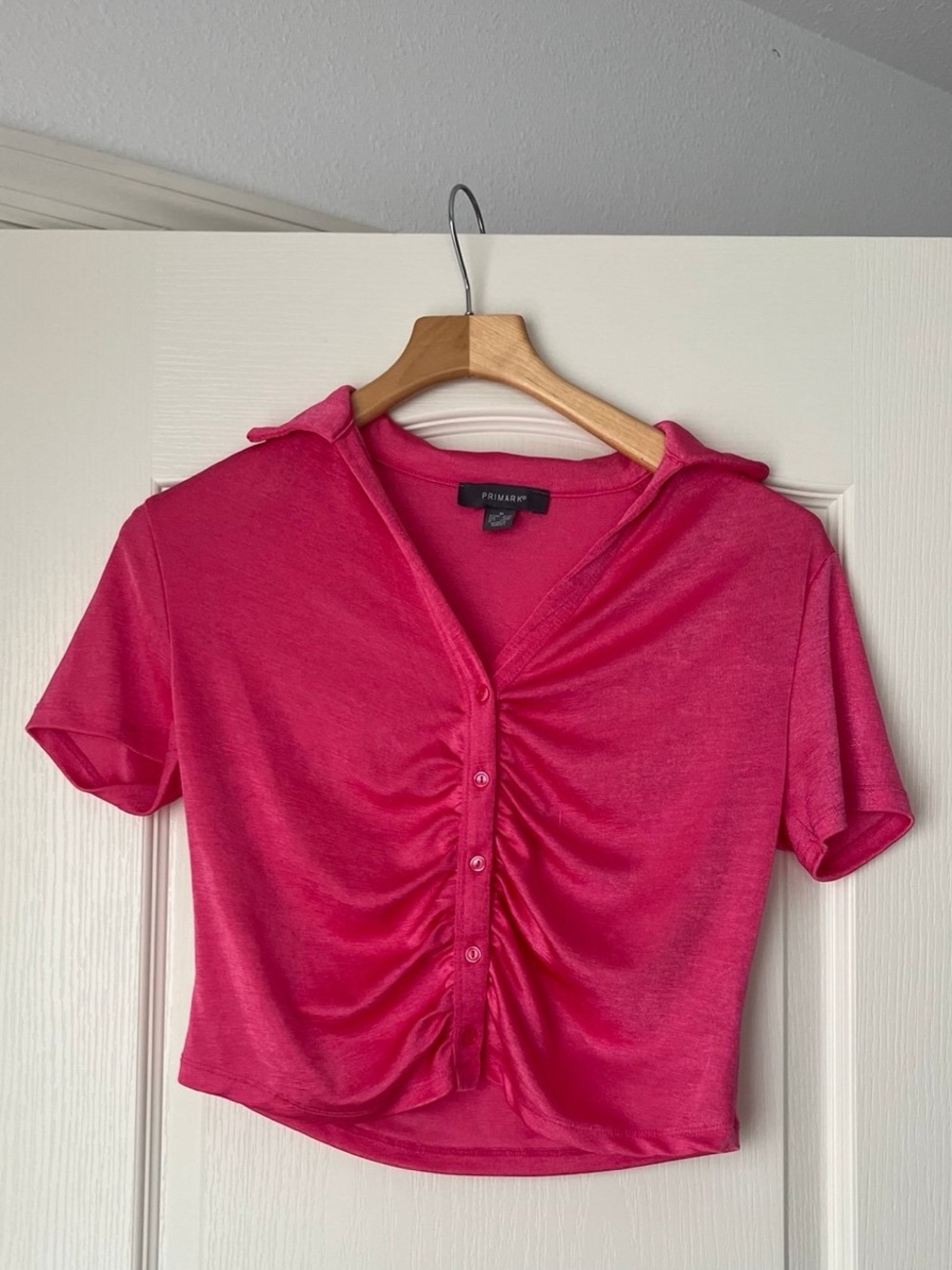 Shimmering button up
